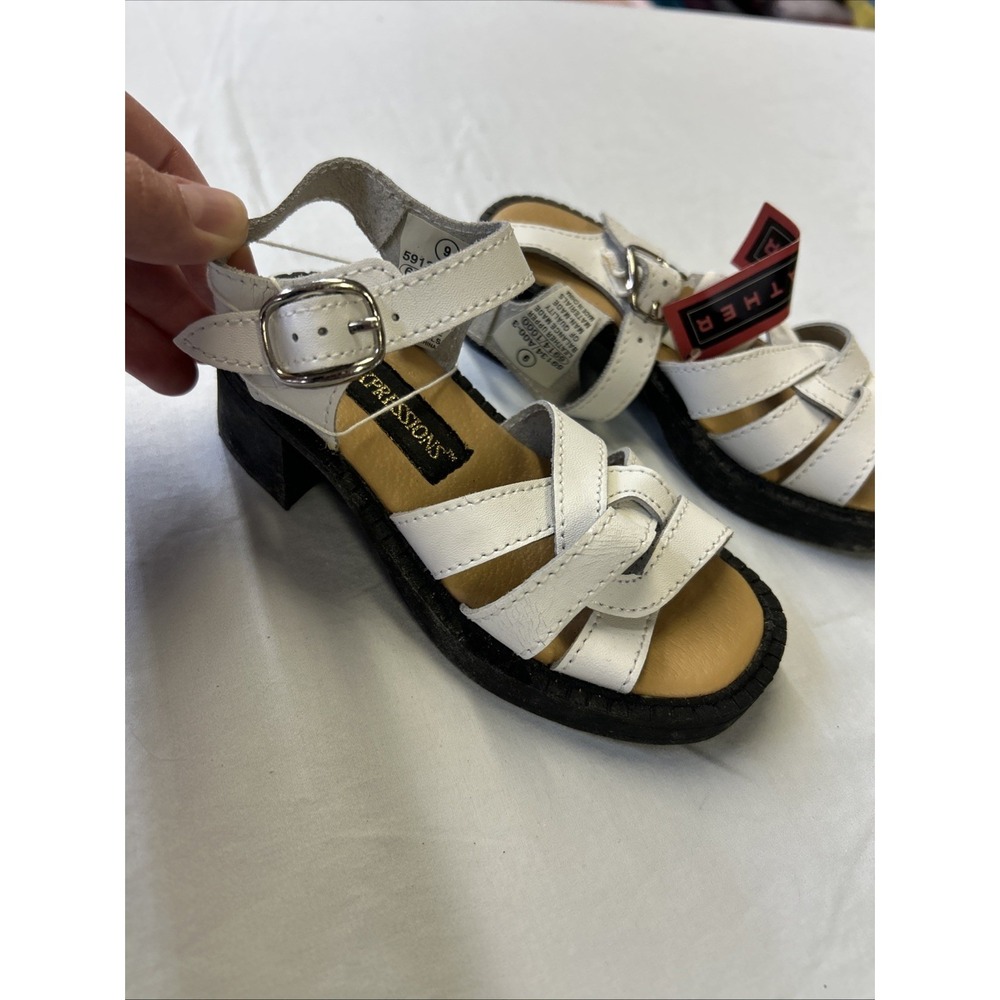 Brand New Vintage Kids Leather Upper Sandals Expressions Brand Size 9